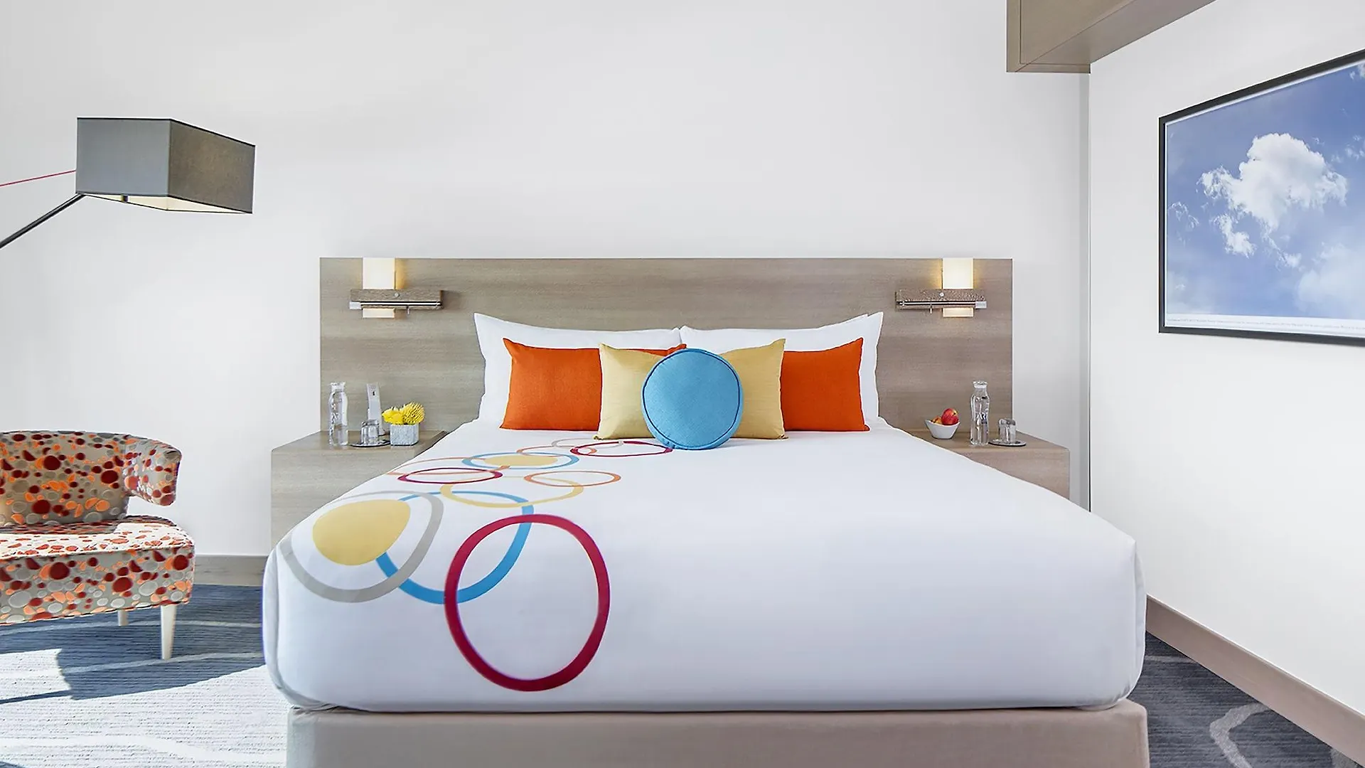 The Art Hotel Denver, Curio Collection By Hilton  Denver