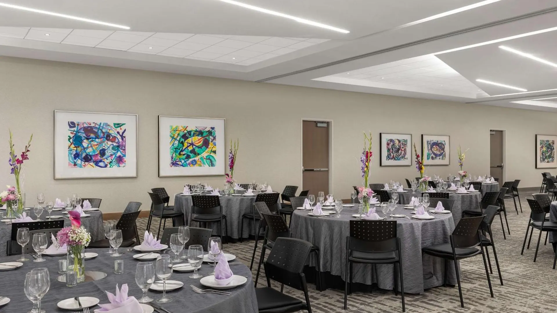 The Art Hotel Denver, Curio Collection By Hilton