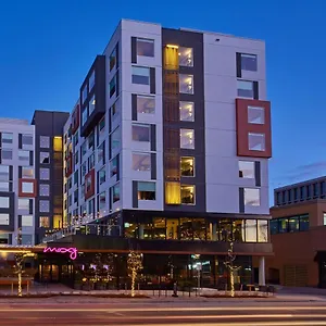 3* Hotel Moxy Cherry Creek